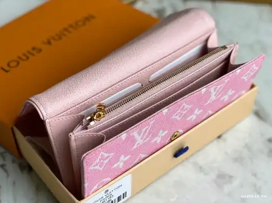WIS SARAH Vuitton Louis WALLET 0324